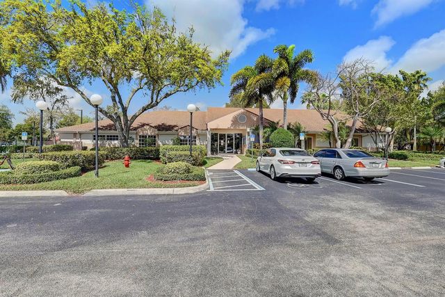 8350 Springlake Drive, Boca Raton, FL 33496