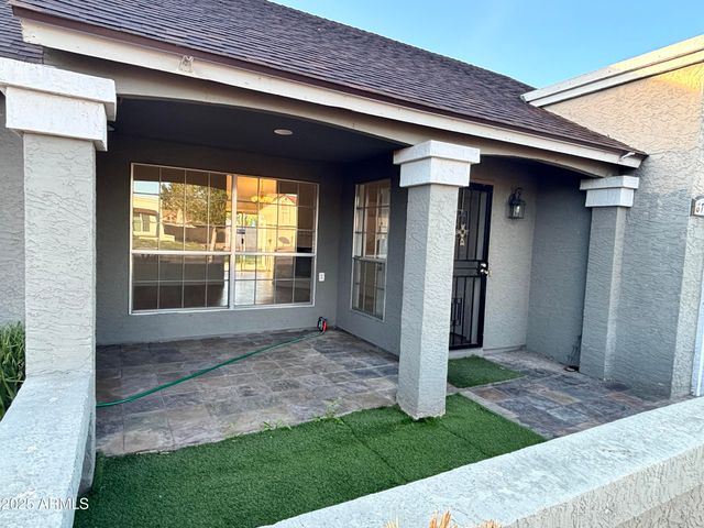 8735 W HAZELWOOD Street, Phoenix, AZ 85037