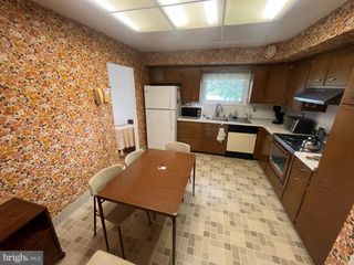 530 HAIN AVE, Reading, PA 19605