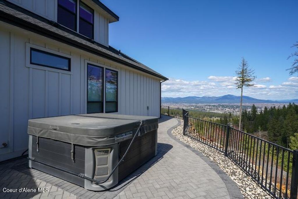 12548 W VATLAND DR, Post Falls, ID 83854 photo 58