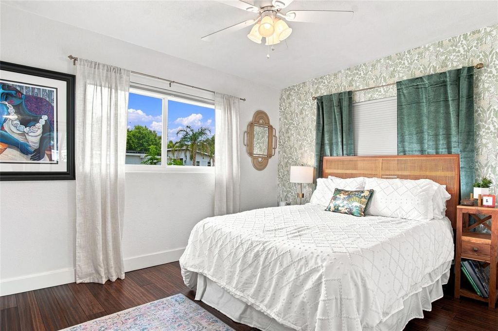 Image 20 of property listing at 3215 JAN DRIVE, Orlando, FL 32806