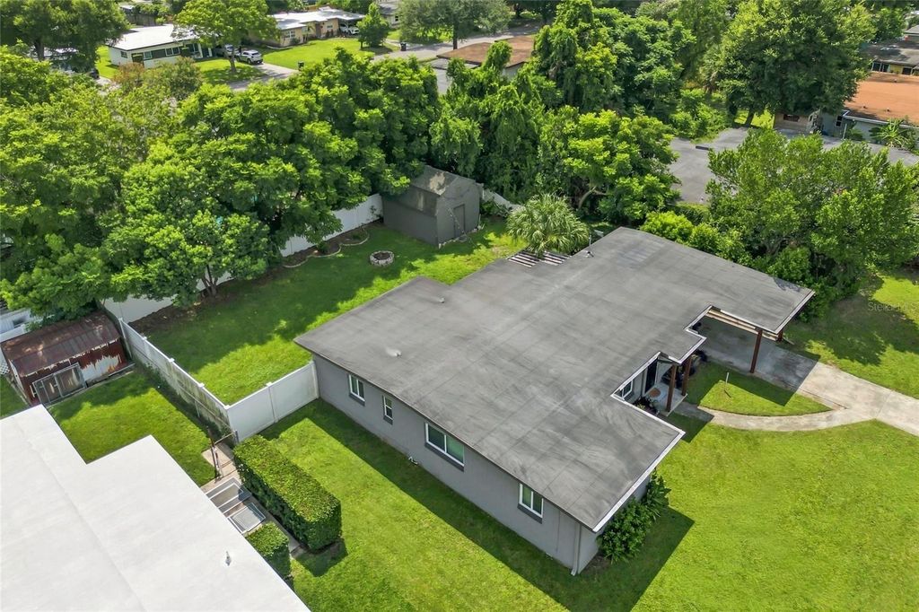 Image 27 of property listing at 3215 JAN DRIVE, Orlando, FL 32806