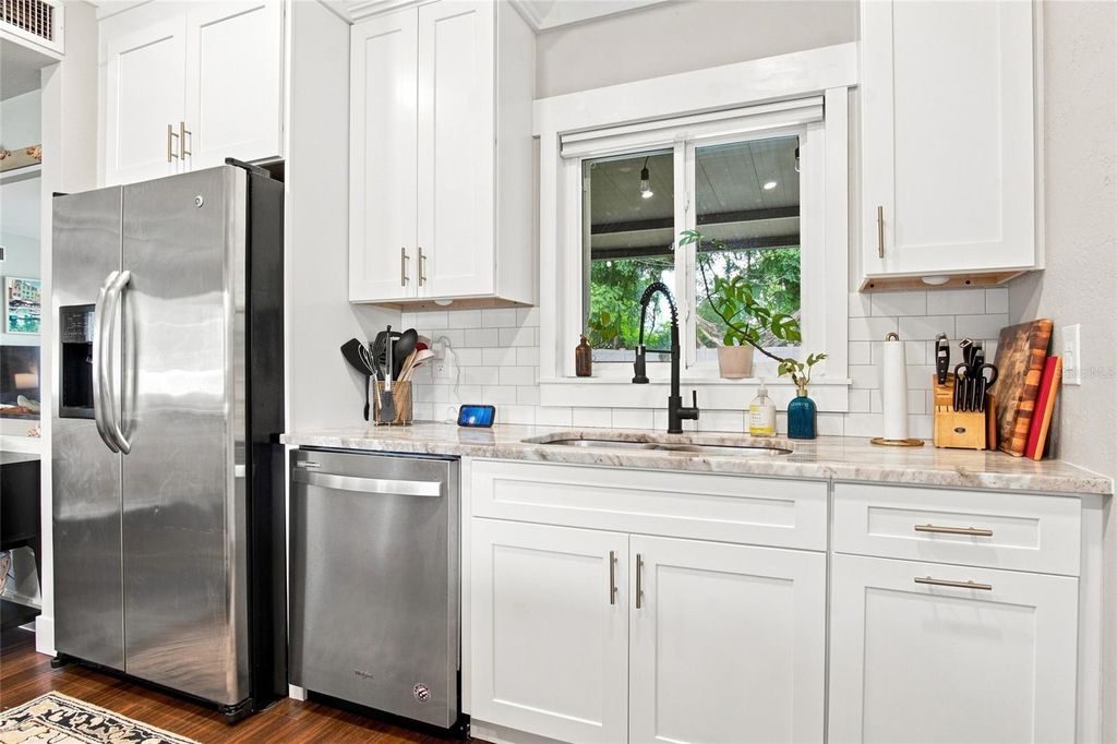 Image 10 of property listing at 3215 JAN DRIVE, Orlando, FL 32806