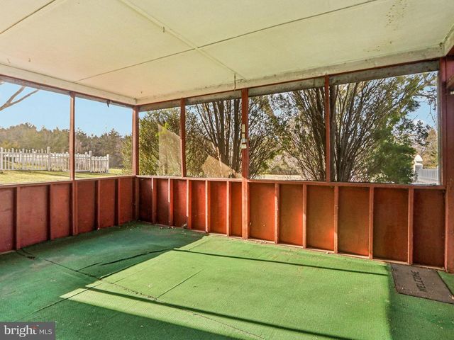 1275 WINCHESTER PL, Red Hill, PA 18076