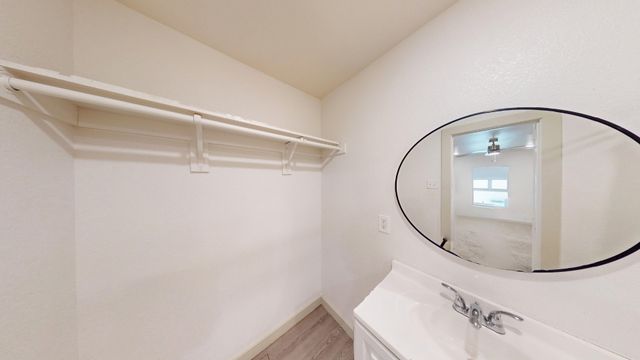 2554 Marfa Avenue, Dallas, TX 75216