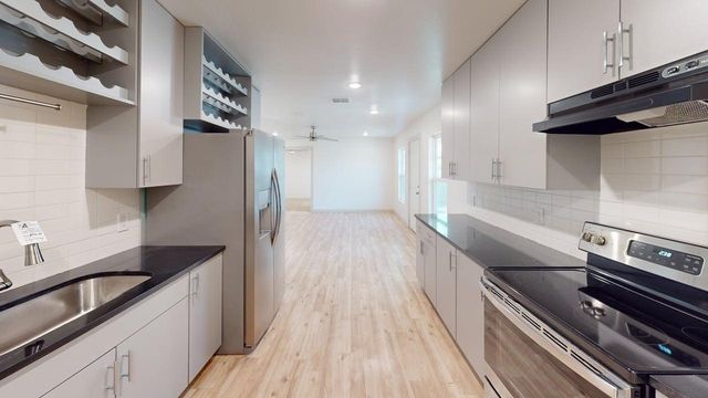 2554 Marfa Avenue, Dallas, TX 75216