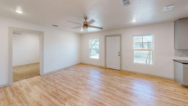 2554 Marfa Avenue, Dallas, TX 75216