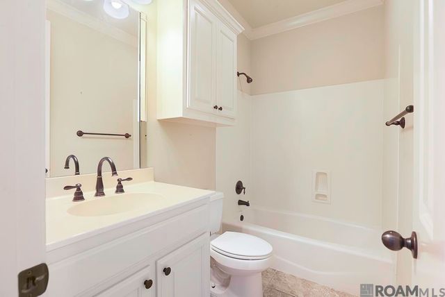 38082 Timber Trace Ct, Prairieville, LA 70769
