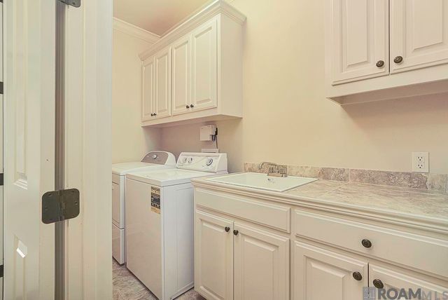 38082 Timber Trace Ct, Prairieville, LA 70769