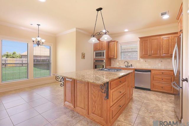 38082 Timber Trace Ct, Prairieville, LA 70769