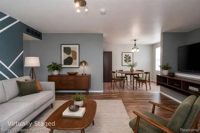 44524 N Bunker Hill Drive 112, Clinton Township, MI 48038