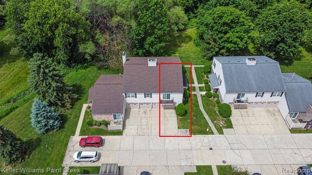 44524 N Bunker Hill Drive 112, Clinton Township, MI 48038