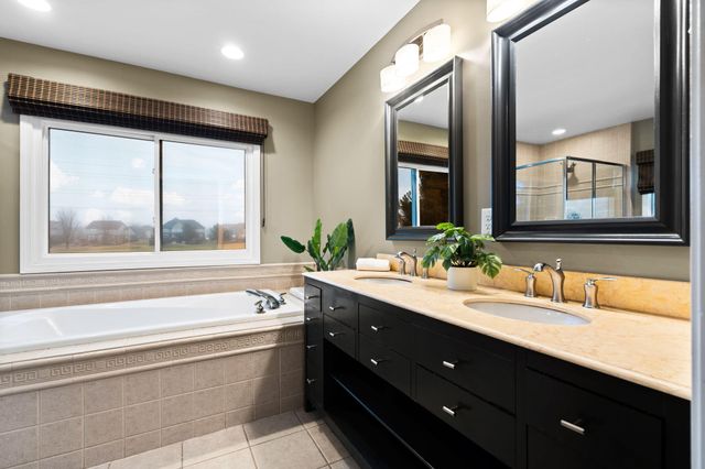 873 Fairway Park Drive, Scio Twp, MI 48103