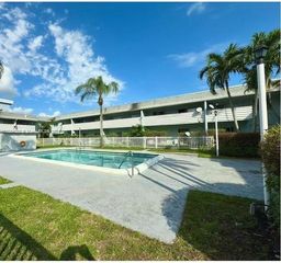 4251 NW 5th St 239, Plantation, FL 33317