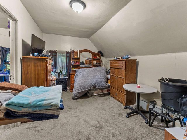 1325-1327 N 15th Street, Sheboygan, WI 53081