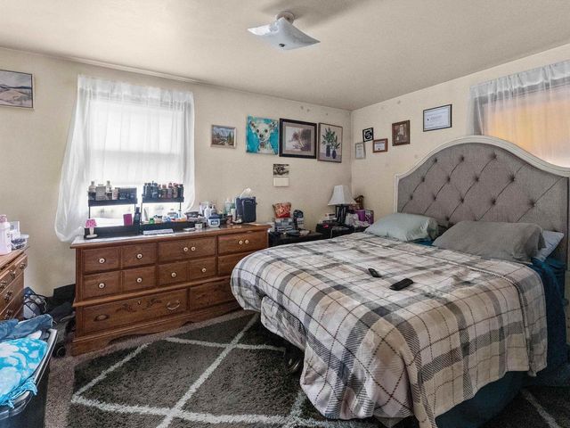 1325-1327 N 15th Street, Sheboygan, WI 53081