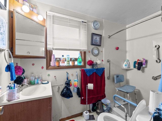 1325-1327 N 15th Street, Sheboygan, WI 53081