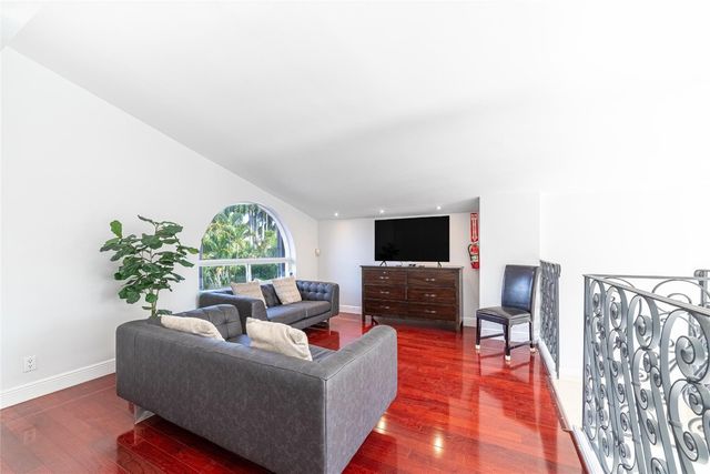 2519 Barcelona Drive, Fort Lauderdale, FL 33301