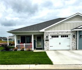 5522 Cottage Lane, Eau Claire, WI 54701