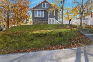 55 Whipple St, Worcester, MA 01607