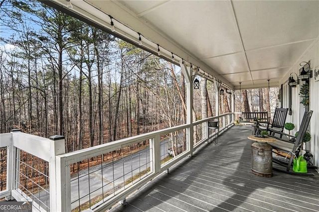 211 Hillside Drive, Waleska, GA 30183