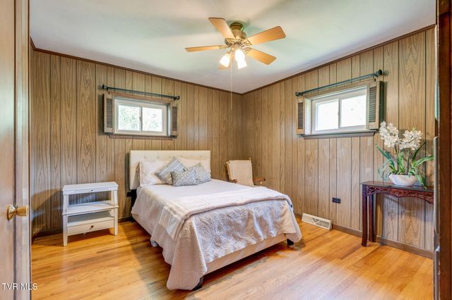 180 Grant Lane, Erwin, TN 37650