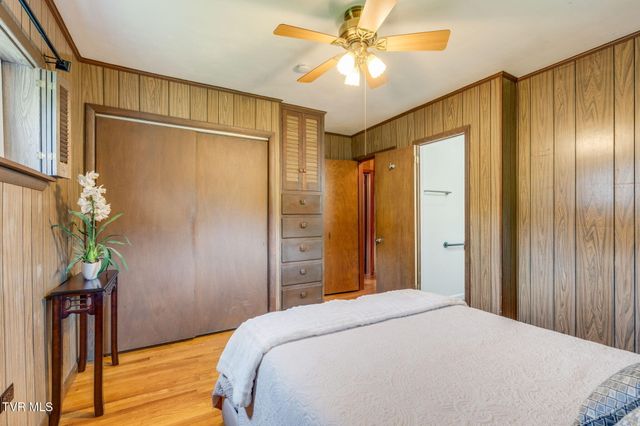 180 Grant Lane, Erwin, TN 37650