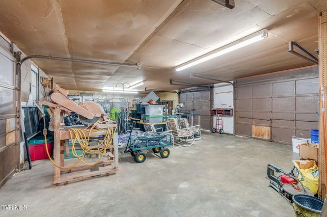 180 Grant Lane, Erwin, TN 37650