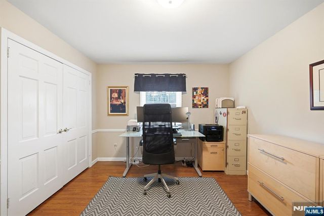 26 Valley Lane, Upper Saddle River, NJ 07458