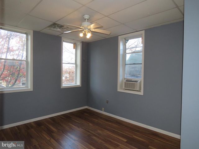 3 E BRIDGE ST, Morrisville, PA 19067