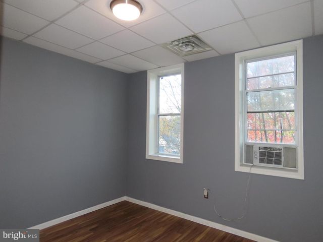 3 E BRIDGE ST, Morrisville, PA 19067