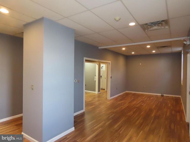 3 E BRIDGE ST, Morrisville, PA 19067