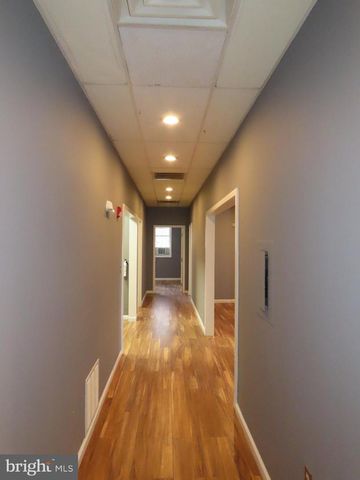 3 E BRIDGE ST, Morrisville, PA 19067