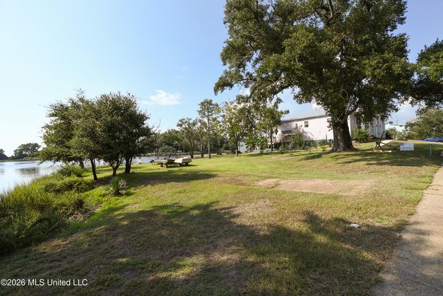 N Canty Street, Pascagoula, MS 39567