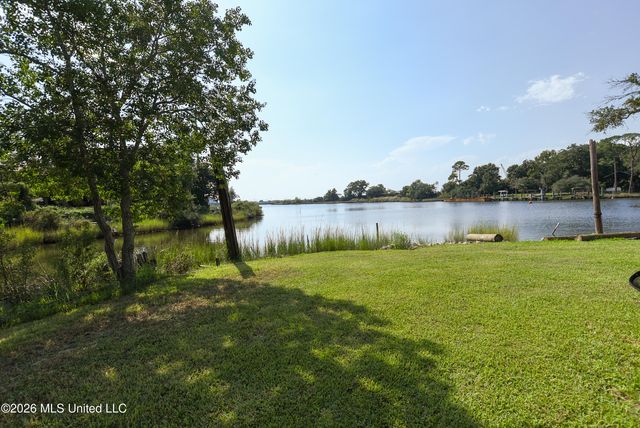 N Canty Street, Pascagoula, MS 39567