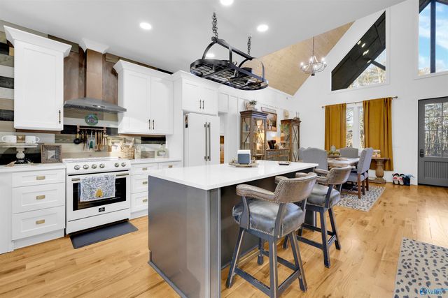 199 Road 1952, Mentone, AL 35984