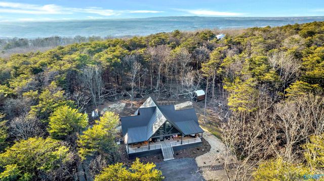 199 Road 1952, Mentone, AL 35984