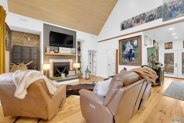 199 Road 1952, Mentone, AL 35984