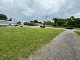 2705 Oaklawn Blvd, Hopewell, VA 23860