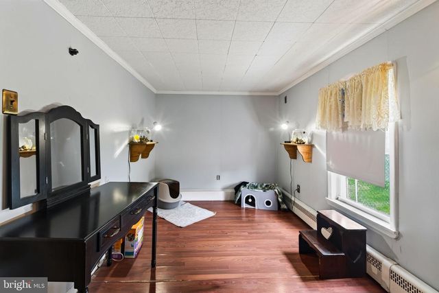 839 HOLLOW RD, Phoenixville, PA 19460