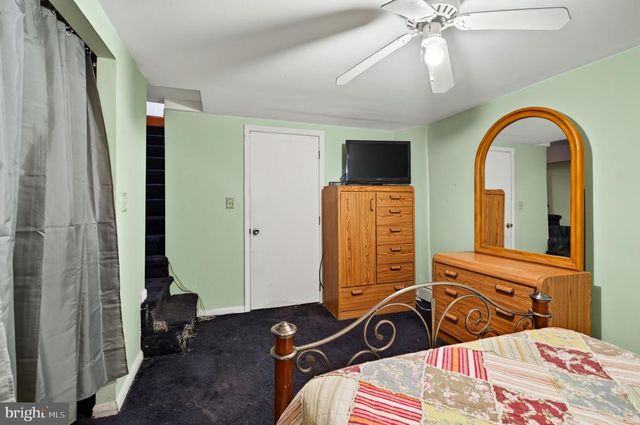 839 HOLLOW RD, Phoenixville, PA 19460