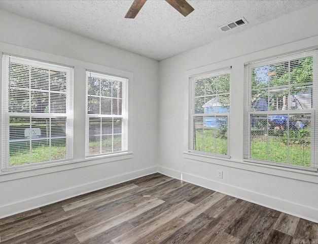 306 Catherine Heights Loop, Hot Springs, AR 71901
