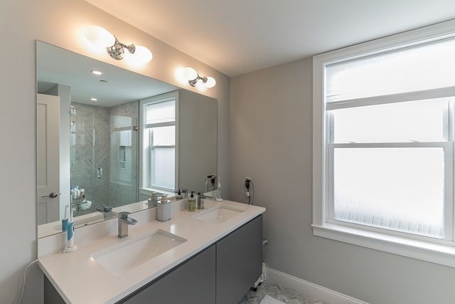 54 Pleasant Street 5, Boston, MA 02125