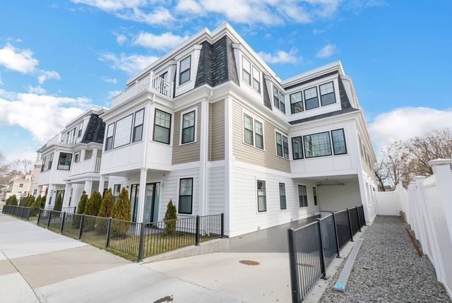 54 Pleasant Street 5, Boston, MA 02125