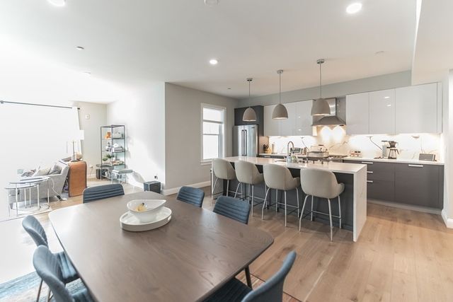 54 Pleasant Street 5, Boston, MA 02125