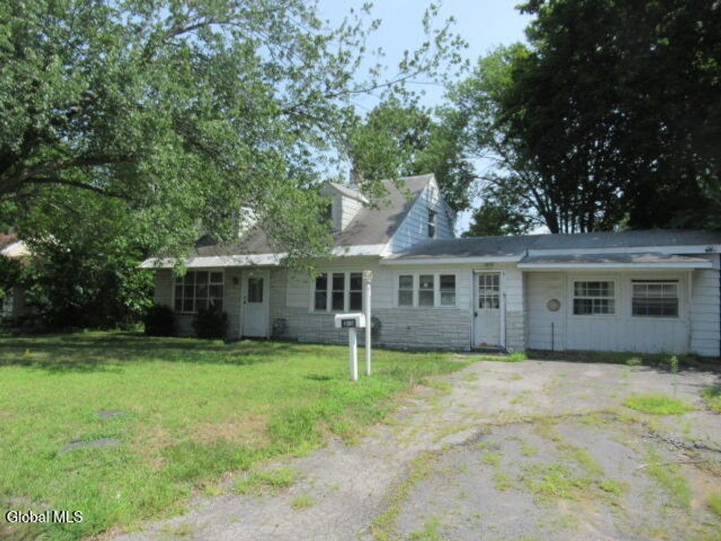 1080 Outer Drive, Rotterdam, NY 12303