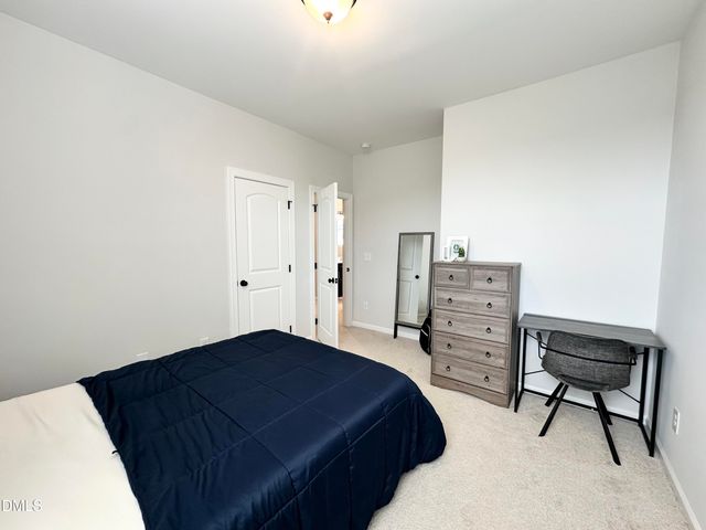 99 Daybreak Way, Fuquay Varina, NC 27526