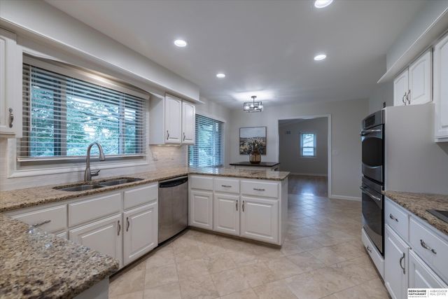 1412 S 126th Street, Omaha, NE 68144