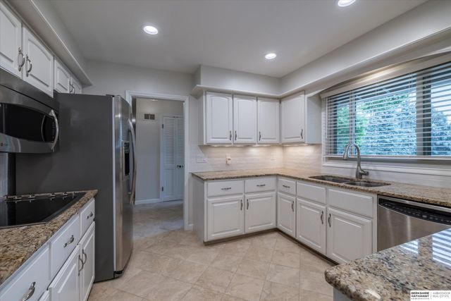 1412 S 126th Street, Omaha, NE 68144