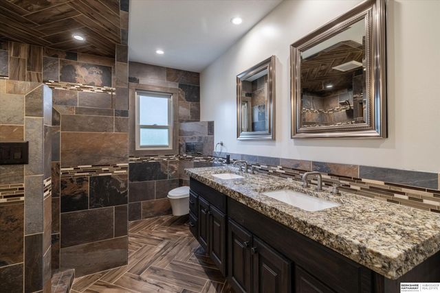 1412 S 126th Street, Omaha, NE 68144